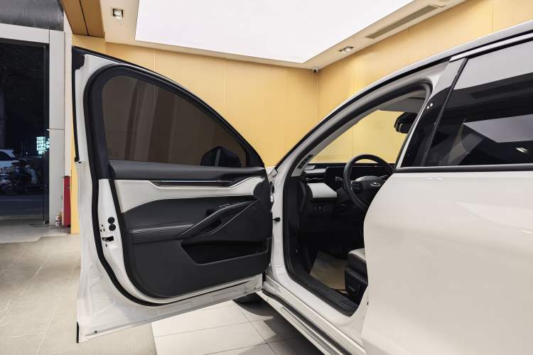 Used Ford Mondeo 2023 EcoBoost 245 Ultimate Model