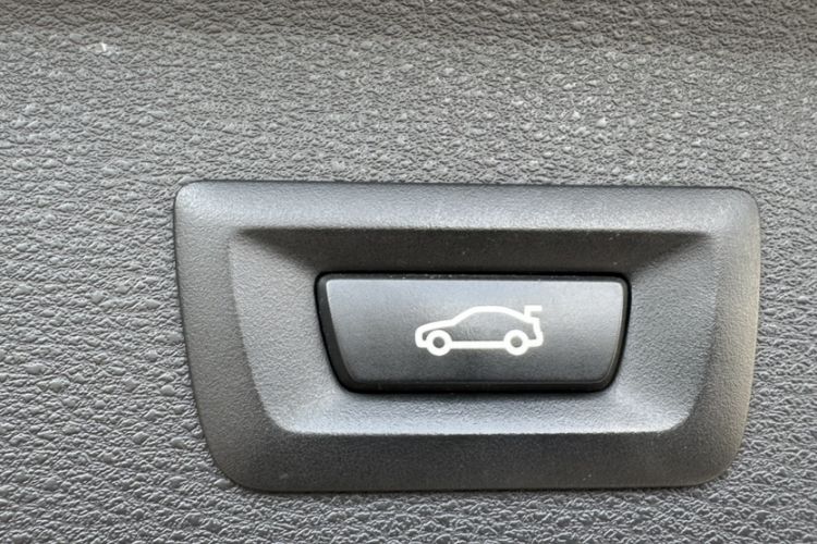 Used BMW X1 2018 sDrive20Li Leading Model
