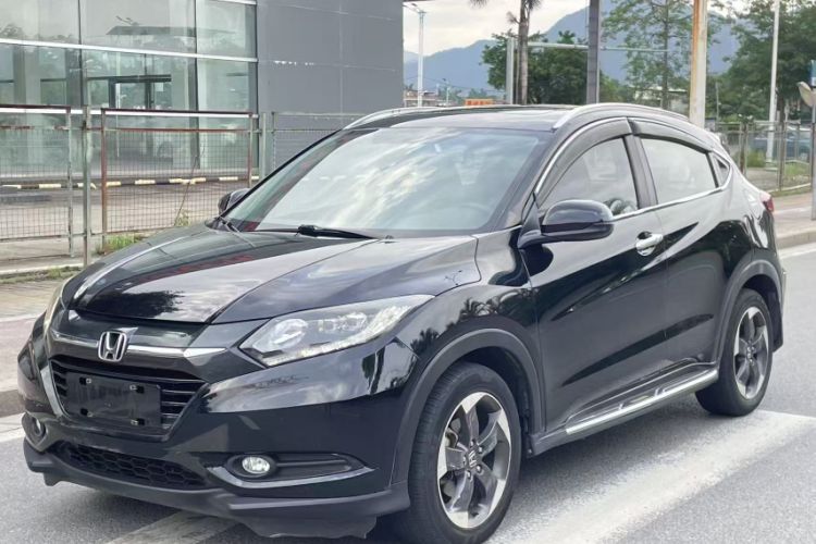 Used Honda Vezel 2015 1.8L CVT 2WD Luxury Model
