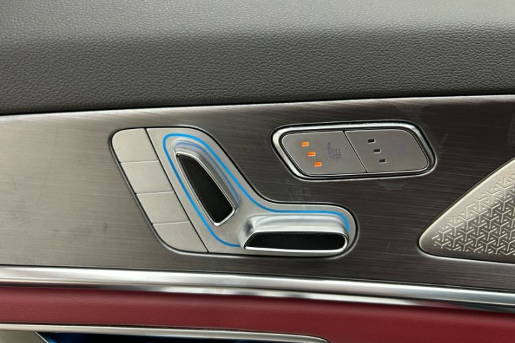 Used Jetour X70 PLUS 2021 1.6T DCT Pro 5-Seater
