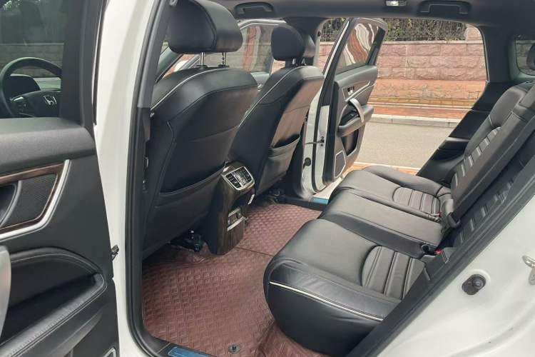 Used Honda UR-V 2017 240TURBO Two-Wheel Drive Luxury Edition China VI
