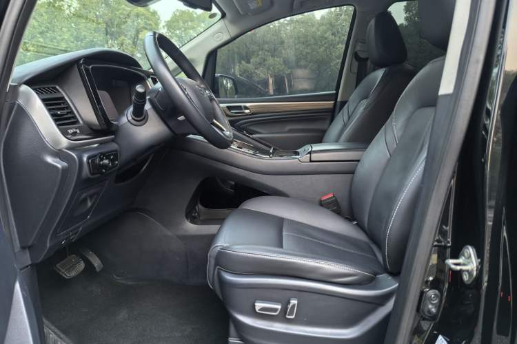 Used GAC Trumpchi M8 2023 Lingxiu Series 390T Prestige Edition
