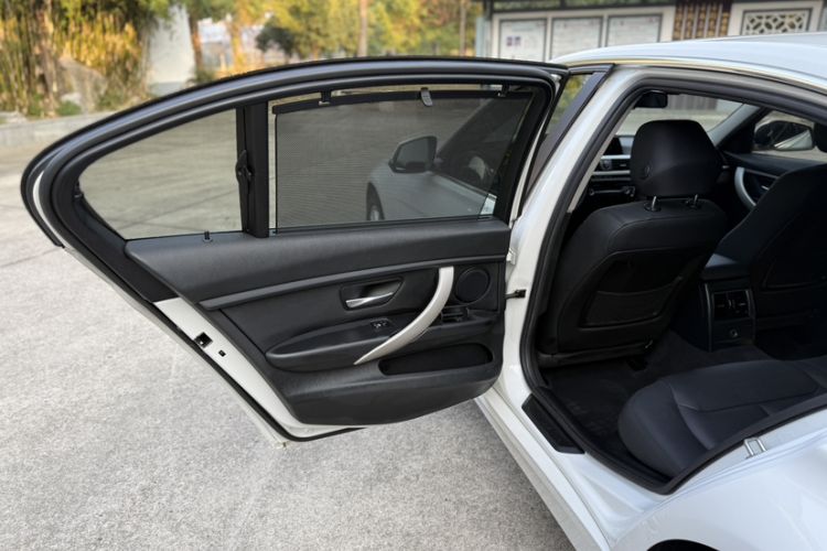 Used BMW 3 Series 2016 320Li Fashion Model
