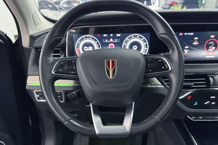 Used Hongqi HS5 2022 Revised Version 2.0T Smart Connect Flagship Edition
