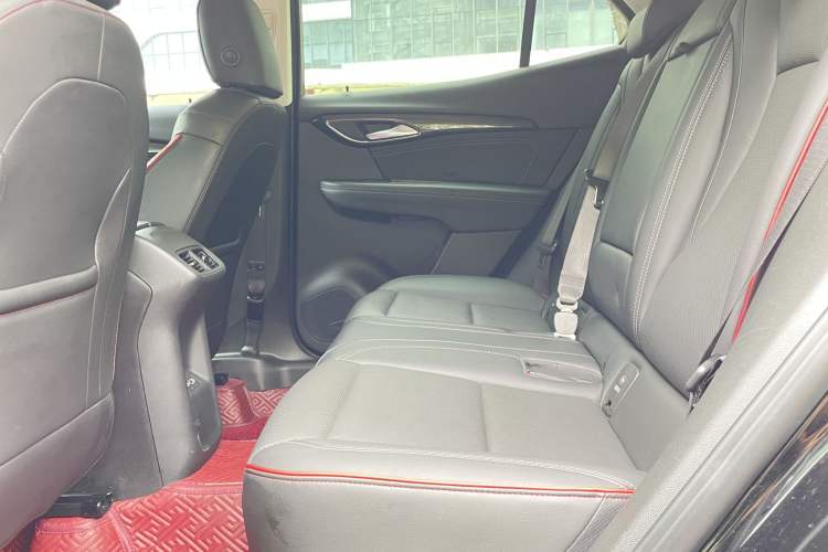 Used Buick Envision 2022 Encore S GS Two-Wheel Drive Smart Sport Model
