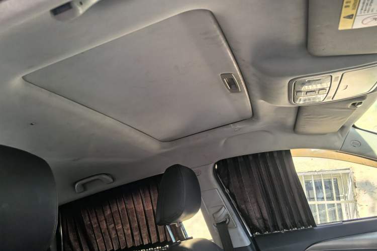 Used Changan CS75 2016 1.8T Automatic Elite Model China V Standard
