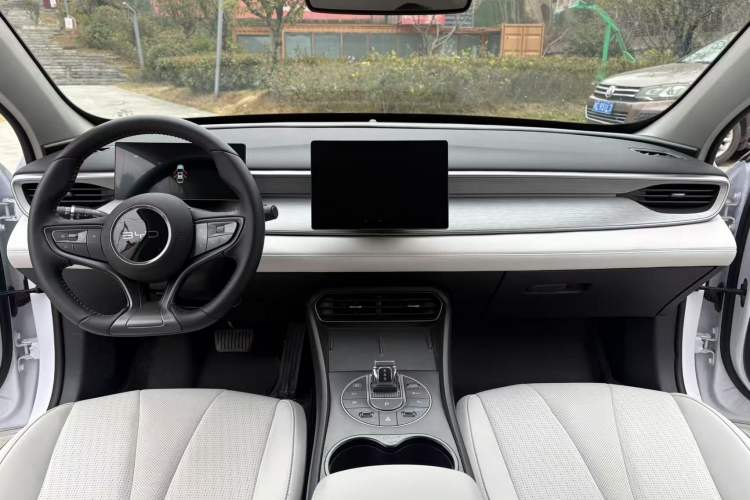 Used BYD Seal 05 DM-i 2025 DM-i Smart Drive 55KM Luxury Model
