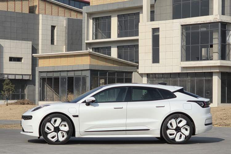 Used Zeekr 001 2021 Ultra-Long Range Single-Motor WE Edition
