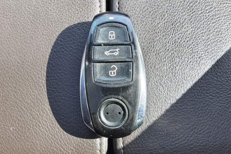 Used Volkswagen Touareg 2014 3.0 TSI New Edition
