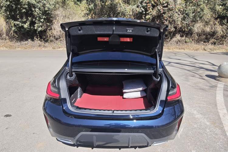 Used BMW 3 Series 2024 325Li M Sport Package
