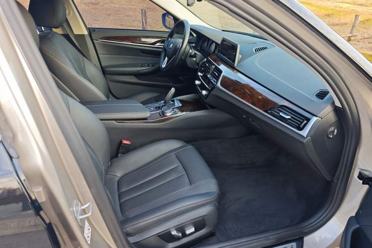 Used BMW 5 Series 2018 528Li Launch Special Edition
