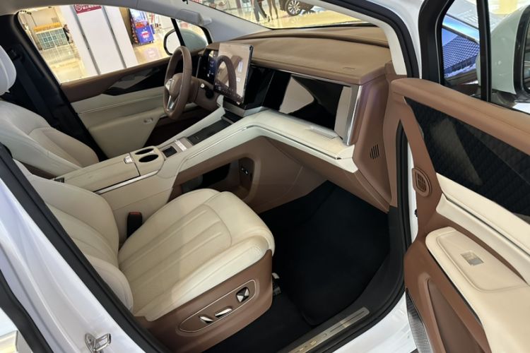 Used BYD Xia 2025 DM-i 1.5T 180km Beyond Edition
