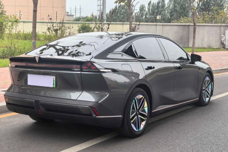 Used  SL03 2022 1.5L 1200 Extended-Range Version
