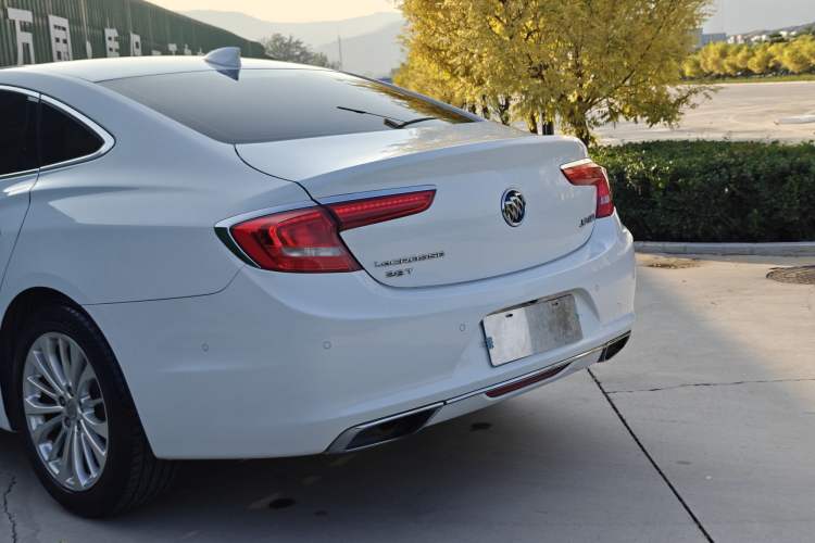 Used Buick LaCrosse 2016 28T Luxury Version
