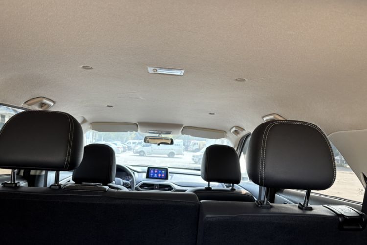 Used Dongfeng Fengon S560 2019 1.8L Manual Urban Model
