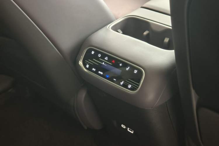 Used Leapmotor C16 2024 Range-Extended 200 LiDAR Edition