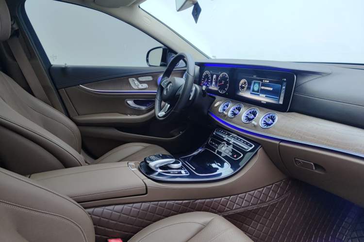 Used Mercedes-Benz E-Class 2017 E 300 L Luxury Model
