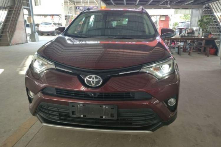 Used Toyota RAV4 2016 2.0L CVT Two-Wheel Drive Smart Edition China V Standard
