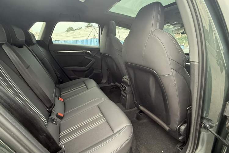 Used Audi A3 2021 Sportback 35 TFSI Fashionable Sports Model
