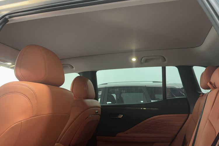 Used AION V 2024 Aion Tyrannosaurus 650 LiDAR Edition
