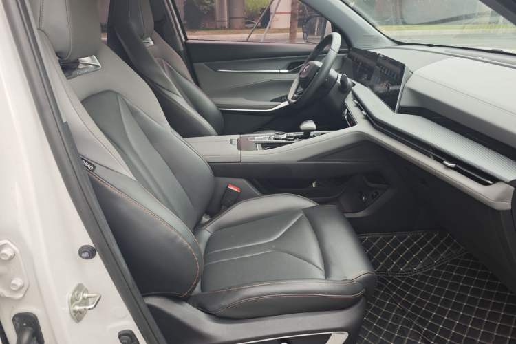 Used Changan CS75 PLUS 2022 2nd Generation 1.5T Automatic Prestige Version
