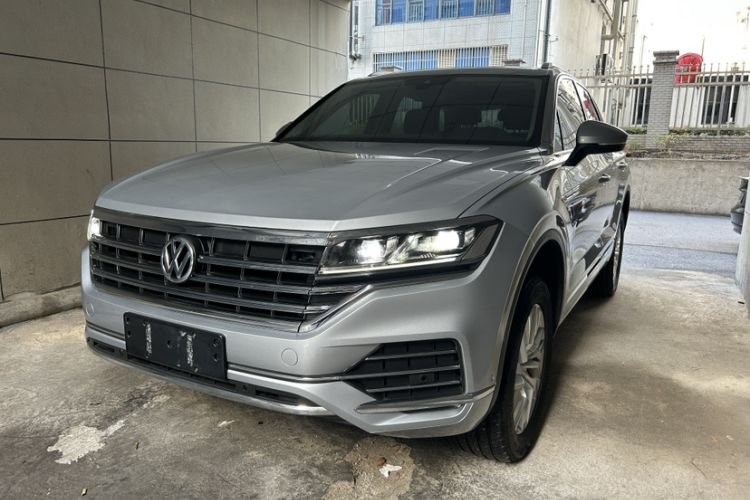 Used Volkswagen Touareg 2019 2.0 TSI Ruiyi Edition China V Standard
