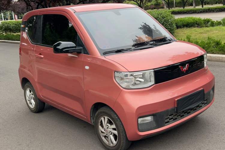 Used Wuling Hongguang MINIEV 2020 Freedom Version Lithium Iron Phosphate
