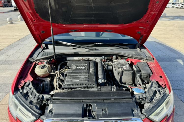 Used Audi A3 2018 30th Anniversary Edition Sportback 35 TFSI Ambition Model
