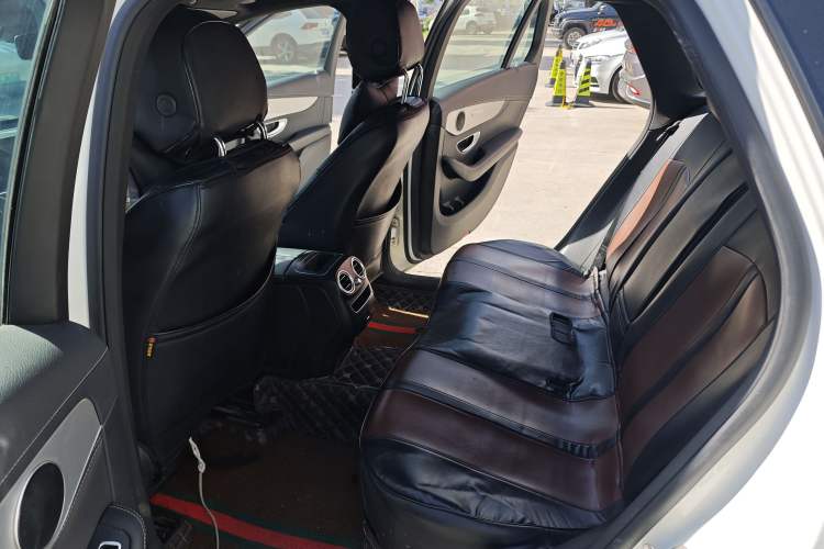 Used Mercedes-Benz GLC 2020 GLC 260 L 4MATIC Dynamic Model
