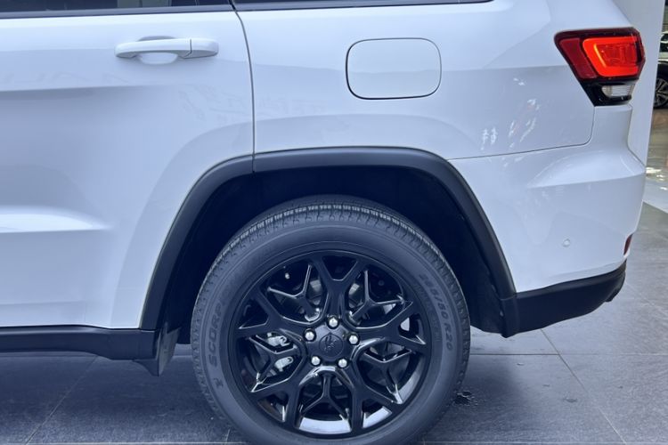 Used  Grand Cherokee 2021 3.0L 80th Anniversary Edition