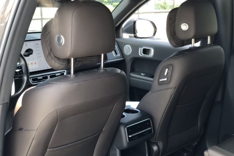 Used Li Auto L8 2023 Pro Model
