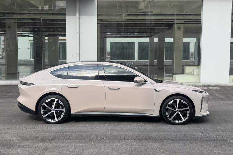 Used Nio ET5 2022 75 kWh
