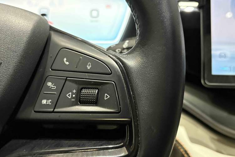 Used BYD Song PLUS New Energy 2023 Champion Edition EV 520KM Prestige Model
