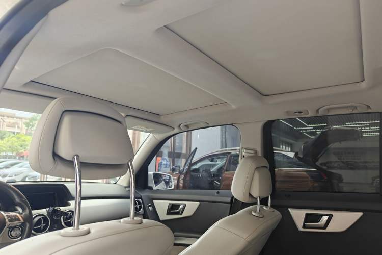 Used Mercedes-Benz GLK-Class 2015 GLK 300 4MATIC Fashion Edition Ultimate Version