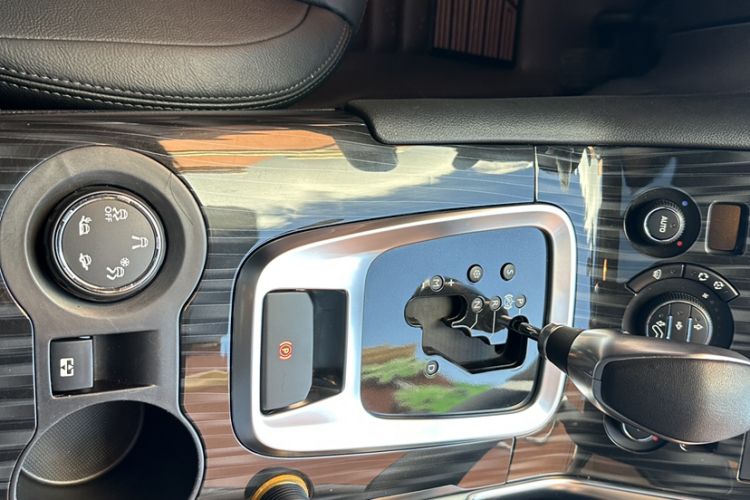 Used Peugeot 3008 2015 1.6THP Automatic Trend Edition