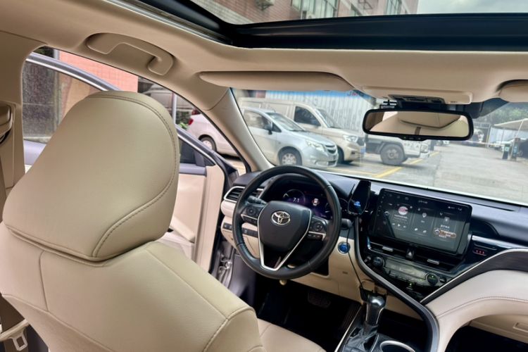 Used Toyota Camry 2021 Dual-Motor 2.5HG Luxury Edition
