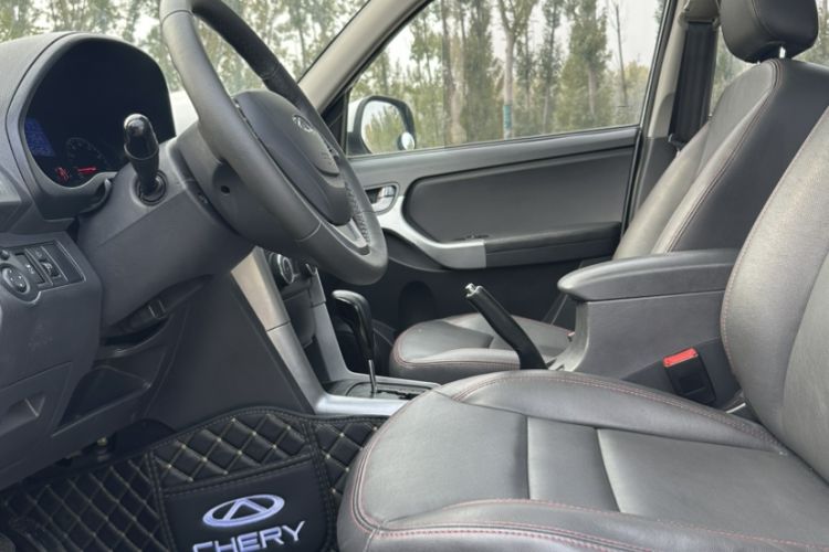 Used Chery Tiggo 3 2015 1.6L CVT ZhiShang Commemorative Edition
