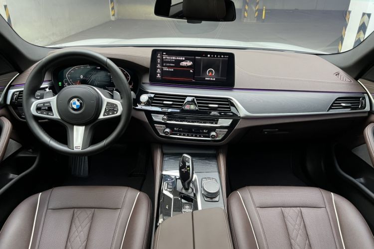 Used BMW 5 Series 2022 530Li Leading Model M Sport Package
