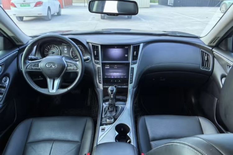 Used Infiniti Q50L 2021 2.0T Enjoyment Edition
