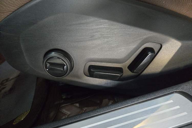 Used Volvo S90 2020 T5 Zhiyi Luxury Edition
