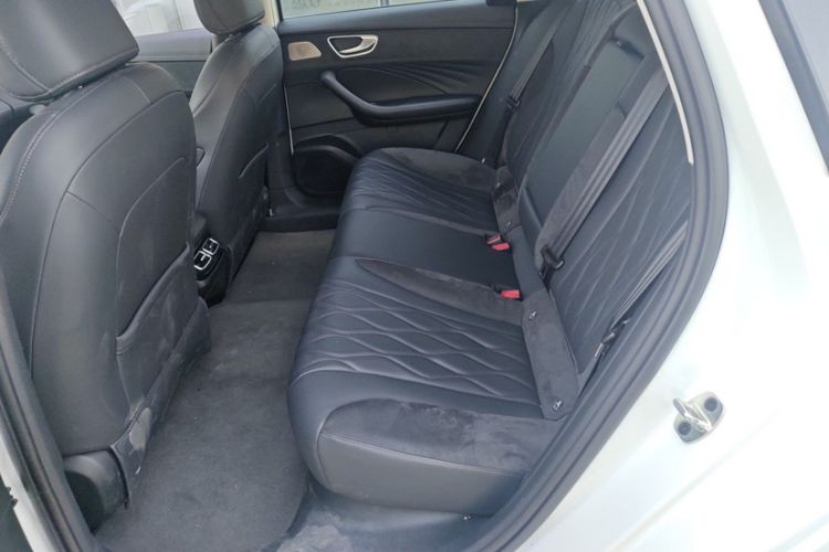 Used Roewe D7 2023 EV 510km Rear-Drive Flagship Edition
