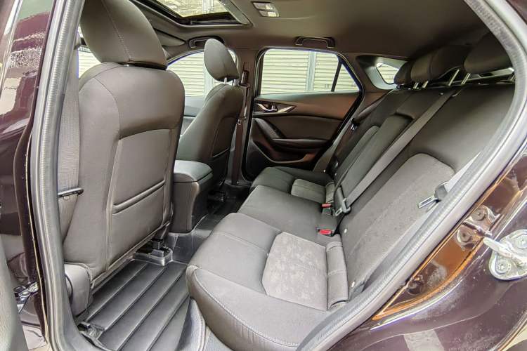 Used Mazda CX-4 2021 2.0L Automatic Two-Wheel Drive Blue Sky Dynamic Edition
