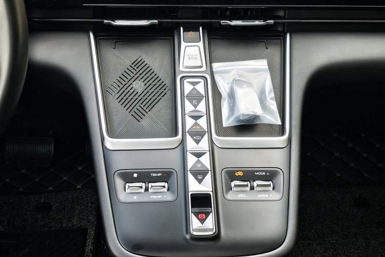 Used Haval Fierce Dragon Max 2023 1.5L Hi4 105 Four-Wheel Drive Smart Flagship Edition
