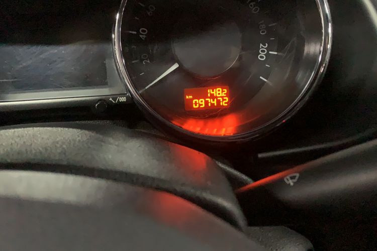 Used Peugeot 3008 2013 2.0L Automatic Trend Edition