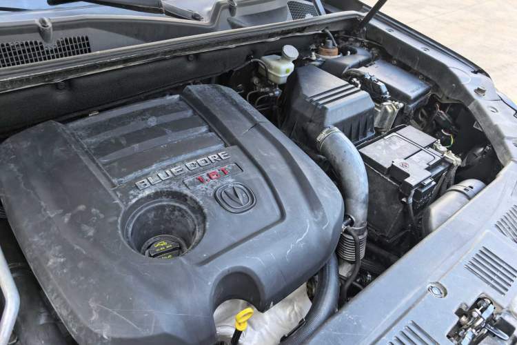 Used Changan CS75 2014 1.8T Automatic Prestige Model China IV Standard