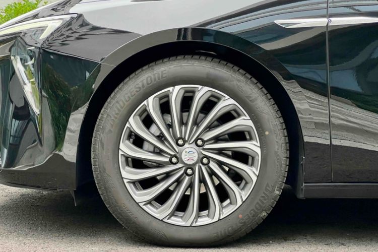 Used Buick LaCrosse 2023 28T Prestige Edition
