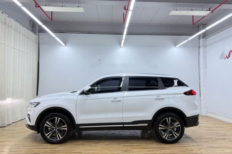 Used Geely Auto Emgrand X7 Sport 2022 1.8TD DCT Zhiya Trim