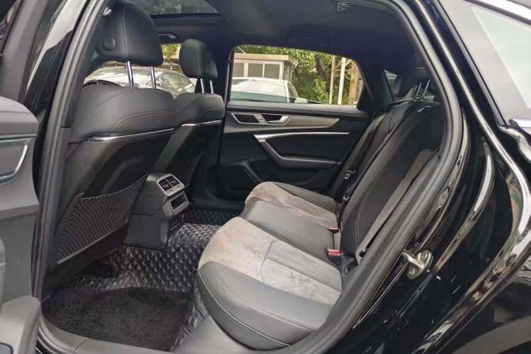 Used Audi A6L 2023 40 TFSI Luxury Dynamic Model
