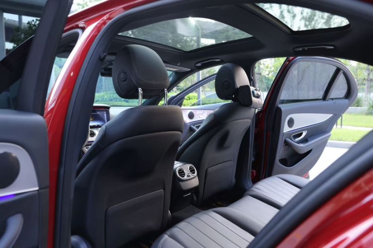 Used Mercedes-Benz E-Class 2019 E 260 Sport Edition 4MATIC
