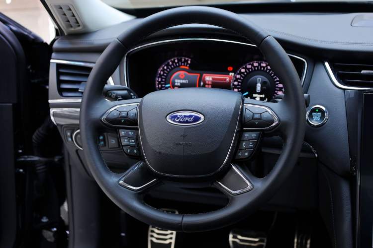 Used Ford Taurus 2019 EcoBoost 245 Premium Edition
